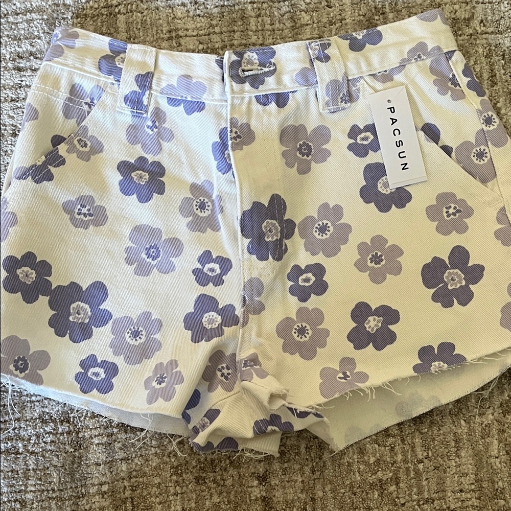 PacSun Women's Cream Floral Jean Shorts
